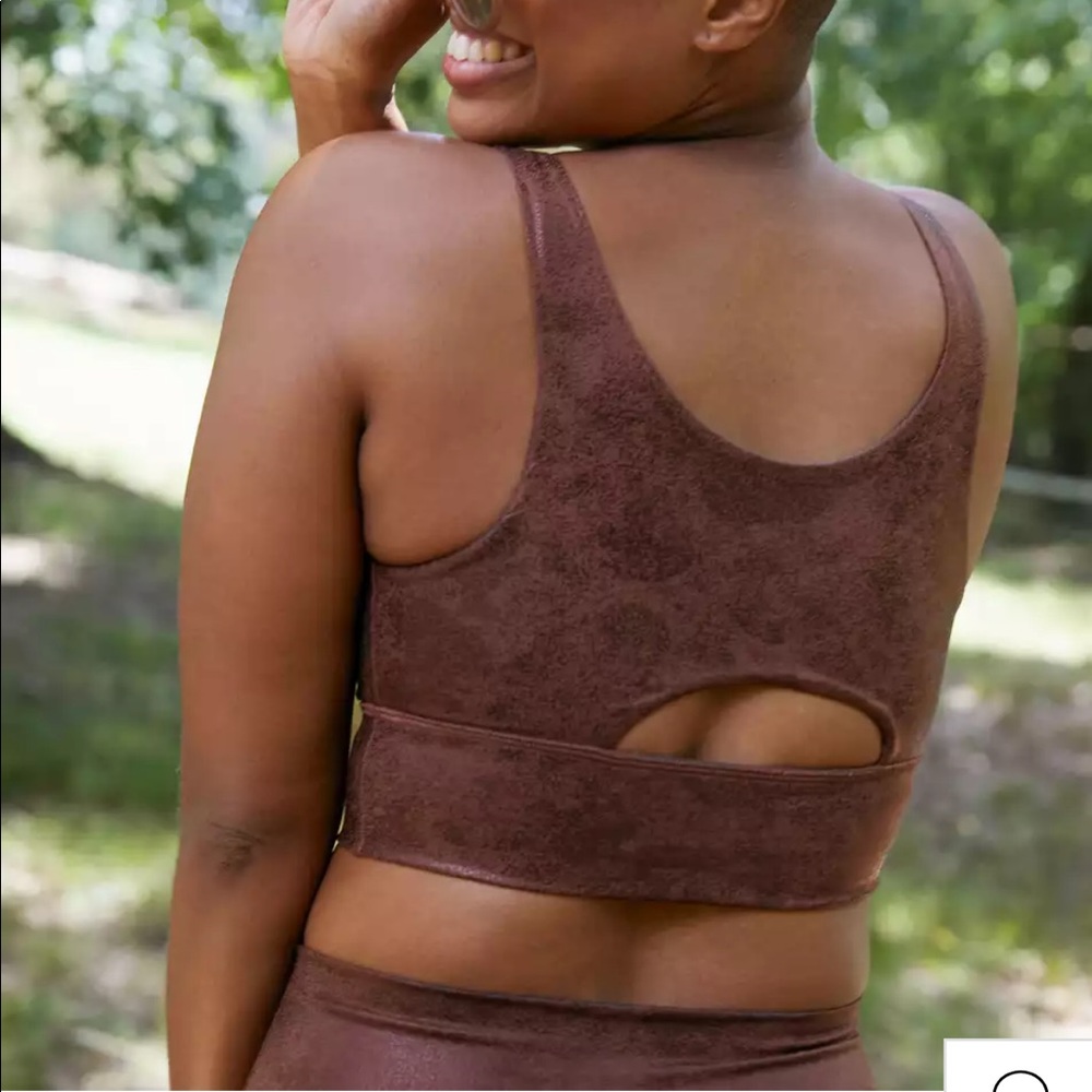 Aerie offline crackle bra and leggings set